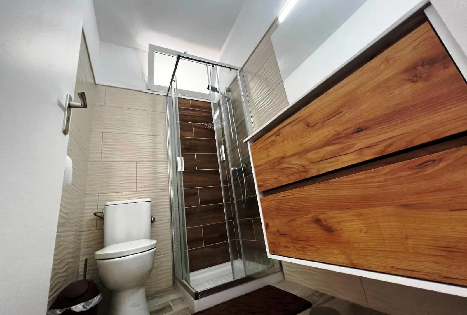 Moderno Estudio Con Jardin Con Bbq Y Piscina En Costa Del Silencio