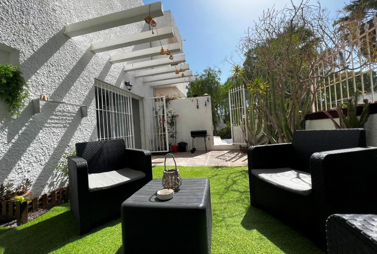Moderno Estudio Con Jardin Con Bbq Y Piscina En Costa Del Silencio Apartment